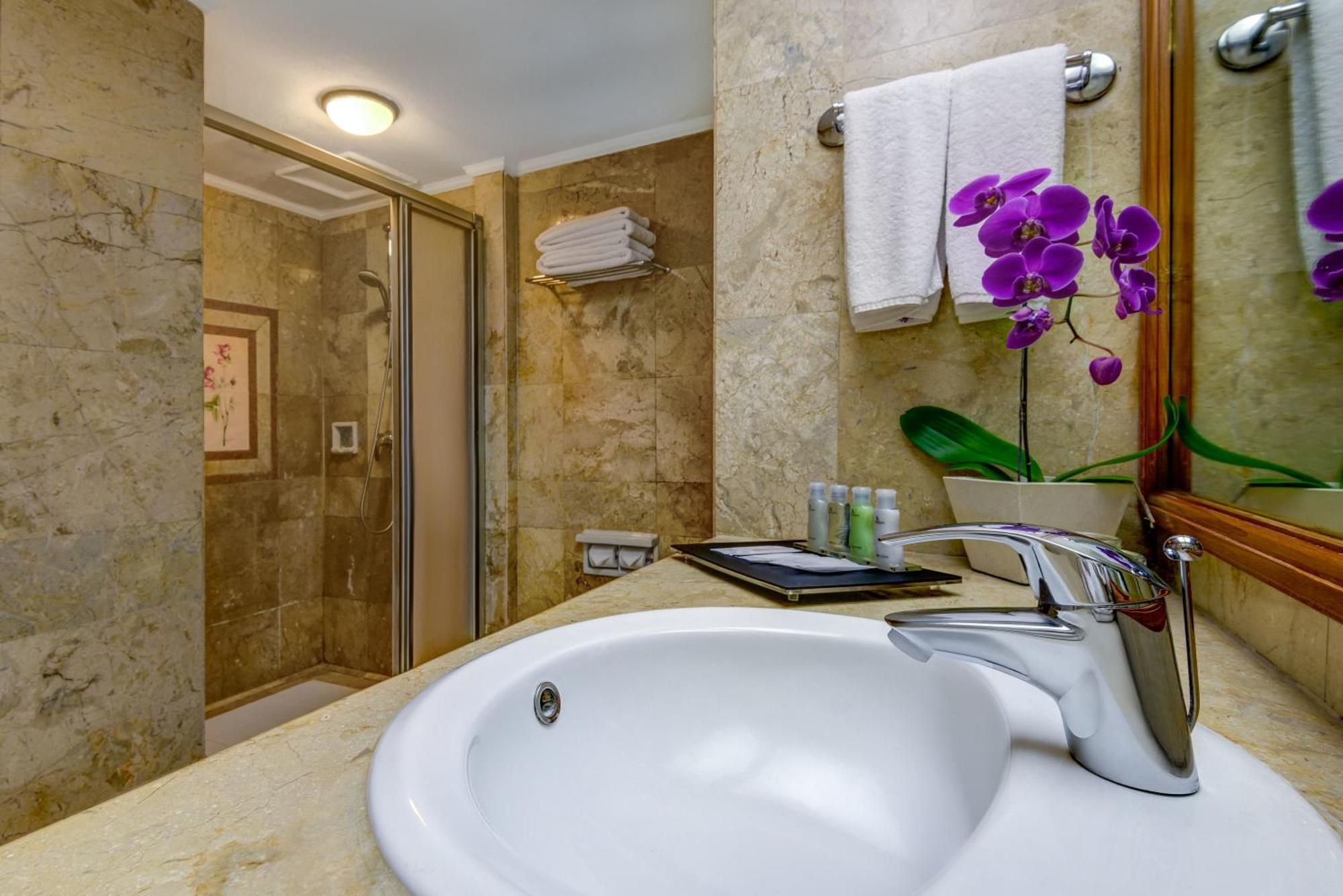 Chambre Lits Jumeaux de Luxe - Vue sur Mer